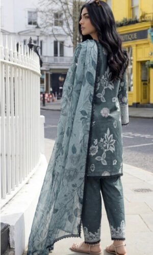 Dark Green Color Pakistani Suits - 10